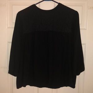 Mid sleeve blouse